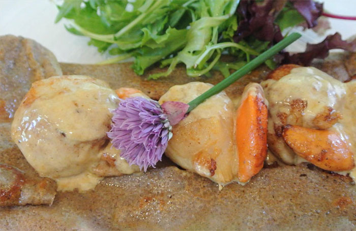 Crêpes Saint Jacques et sa purée de carottes