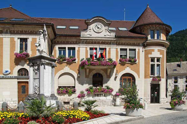 Marie de Thônes photo vacances été Thônes Val Sullens vacances en Haute Savoie